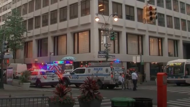 Penembakan di Markas NFL di New York City