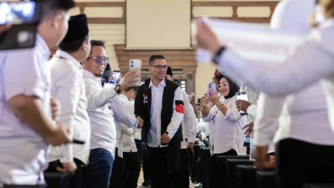 Politisi PSI, Ronald A Sinaga alias Broron