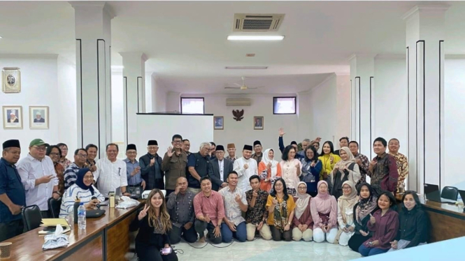Sejumlah tokoh dari organisasi Lintas Iman