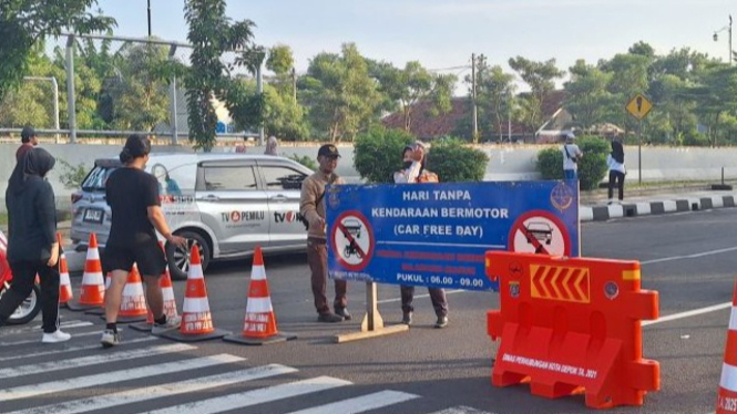Pelaksanaan Car Free Day (CFD) di Margonda Depok.