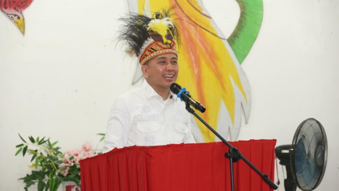 Pj Gubernur Papua Agus Fatoni