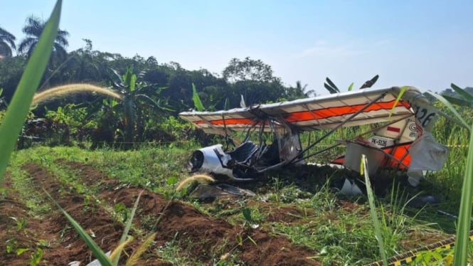 Pesawat latih FASI jatuh di Ciampea, Kabupaten Bogor