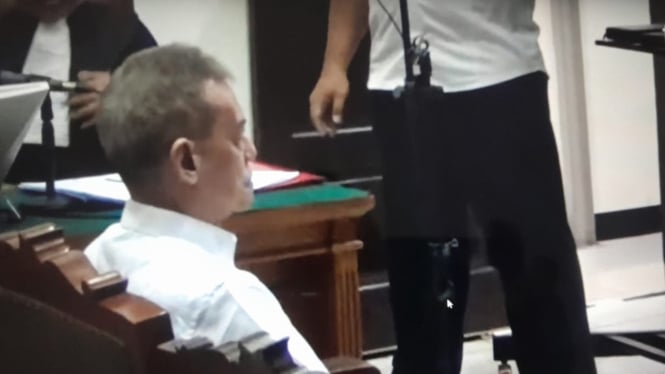 Musisi Fariz RM saat sidang kasus narkoba di Pengadilan Negeri Jaksel.