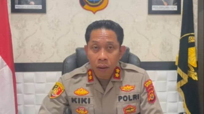 Kapolres Merangin, AKBP Kiki Memberikan Keterangan Pembunuhan