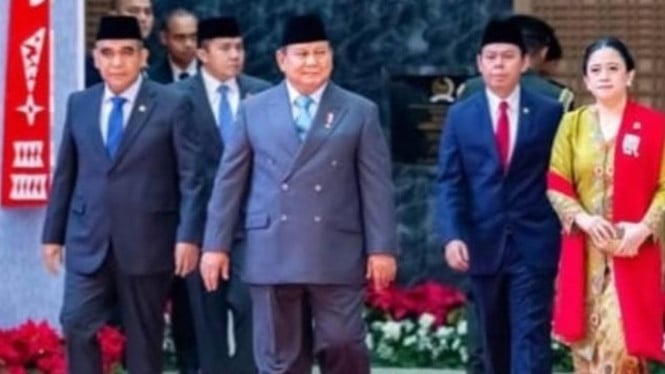 Presiden RI Prabowo Subianto (tengah).