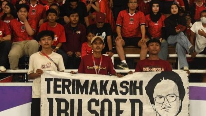 Fans Timnas Indonesia di Stadion GBK.