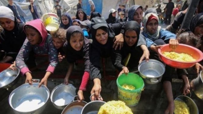 Warga Gaza Palestina kelaparan karena blokade Israel.