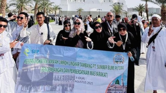 Warga Lingkar Tambang berangkat ke Tanah Suci