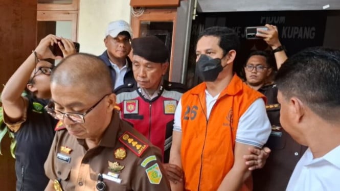 Eks Kapolres Ngada Fajar Widyadharmana.
