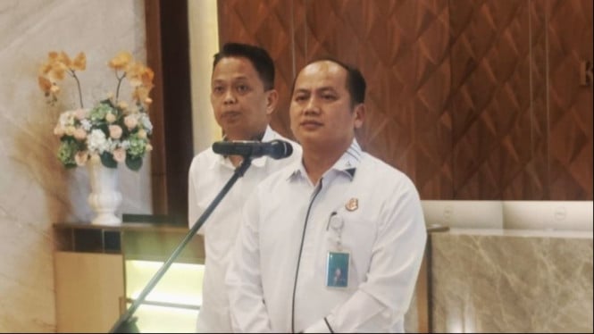 Kapuspenkum Kejaksaan, Agung Anang Supriatna