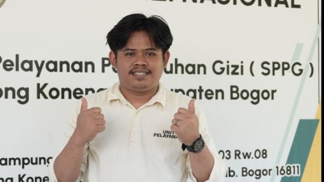Junaedi, koki dari SPPG Bojong Koneng, Bogor.
