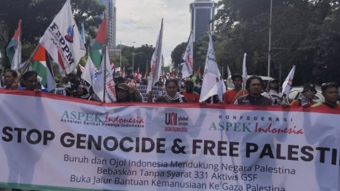Buruh dan ojol gelar aksi damai ke Kedubes AS.