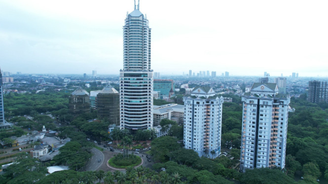 Kawasan PT Lippo Cikarang Tbk (LPCK)