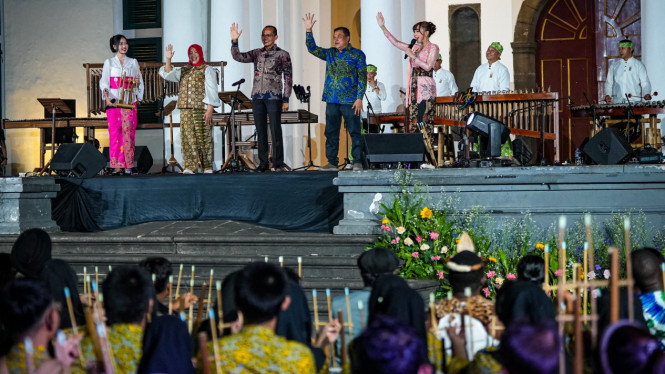 World Angklung Festival  digelar di kawasan Kota Tua, Jakarta Barat.