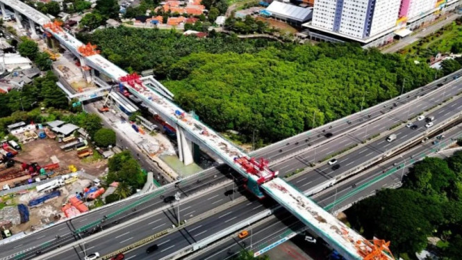 Proyek LRT Jakarta Fase 1B Velodrome-Manggarai