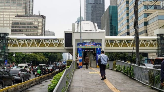 JPO Sarinah, Jakarta Pusat diresmikan.