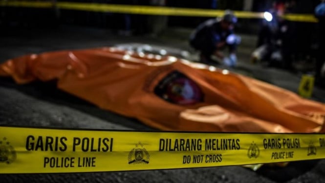 Ilusrasi garis polisi di tempat kejadian perkara.