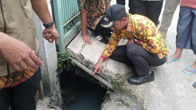 Aduan warga soal dugaan pencemaran lingkungan, pemilik usaha sablon diberi waktu 7 hari untuk berbenah.