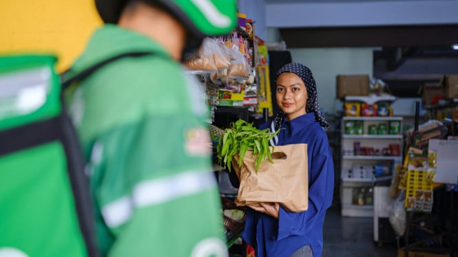 Garasi kosong bisa jadi sumber penghasilan. Simak perkiraan modal, pilihan stok, dan cara memulai agen sembako dari rumah.