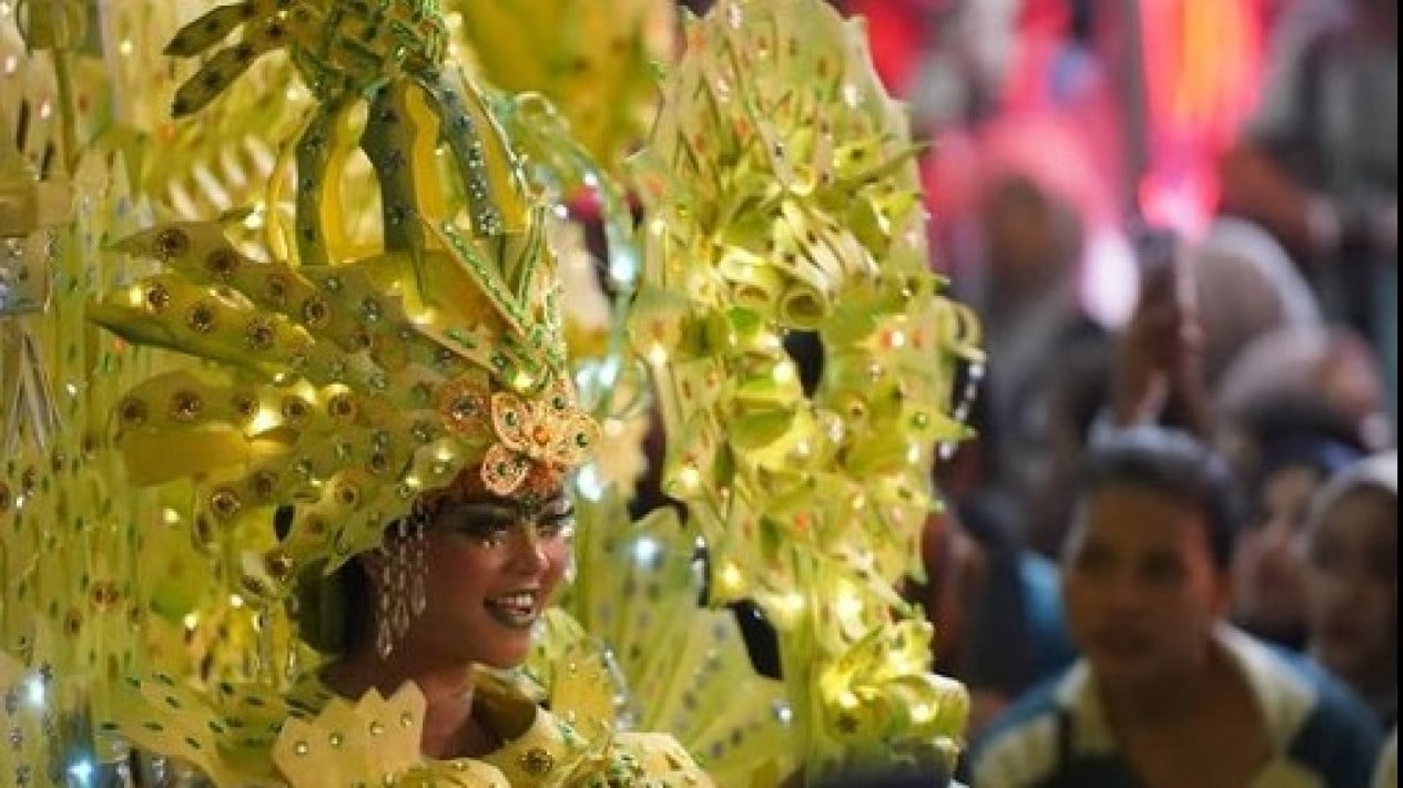 Parade kostum di SNC 2025