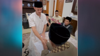 Pacar Nikita Mirzani, Antonio Dedola Resmi Jadi Mualaf