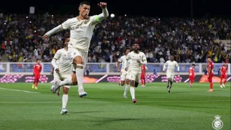 Al Nassr Menang Telak setelah Comeback Gemilang: Ronaldo Beri Motivasi sampai Akhir