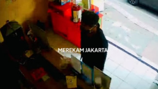 Pria Lakukan Onani Hingga Klimaks di Toko Roti, Viral di Media Sosial