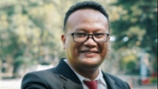 Mengenal Fajar Saka, Pengacara Berpengalaman yang Berhasil Tangani Perkara Pemilu