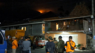 Kebakaran Gunung Merbabu Terus Meluas, 110 Warga Mengungsi