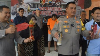 Mengaku Bisa Sembuhkan Penyakit, Mbah Supri Dukun Palsu Cilacap Ini Cabuli 10 Pasiennya