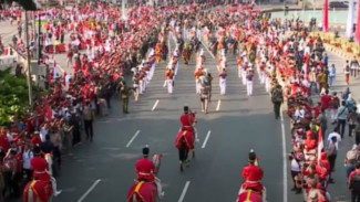 Bendera Merah Putih dan Teks Proklamasi Dikirab dari Jakarta ke IKN