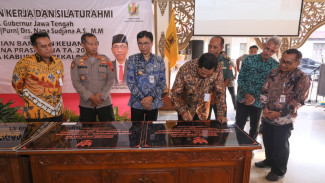 Pj Gubernur Jateng Resmikan 8 Proyek Infrastruktur Rp 24,1 Miliar