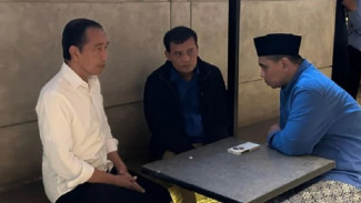 Jokowi Ngopi Bareng Cagub dan Cawagub Jateng Luthfi-Gus Yasin di Solo, Begini Respons KPU