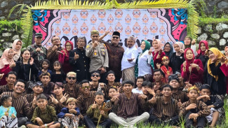 Gotong Royong Kirab Desa Sered, Begini Apresiasi Ja'far Shodiq