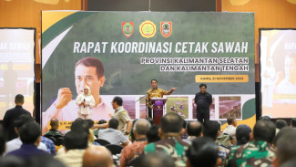 Mentan Jelajahi 3 Provinsi dalam 1 Hari Demi Swasembada Pangan