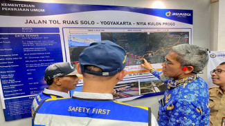 Dukung Ketahanan Pangan dan Industri, Jateng Kucurkan Rp300 Miliar untuk Perbaikan Jalan 2025