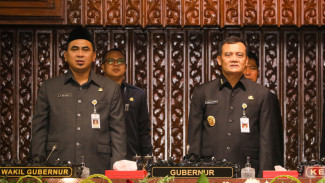 Gubernur Jateng Instruksikan Perbaikan Jalan dalam Dua Pekan