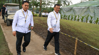 Retret, Luthfi Tekankan Pentingnya Kebersamaan Membangun Daerah