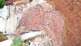 Hujan Lebat Diprediksi Landa Jateng 15-16 November 2025, Masyarakat Diminta Waspadai Longsor