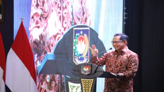 Mendagri Beri Penghargaan bagi Pemda Berprestasi Kendalikan Inflasi dan Kemiskinan