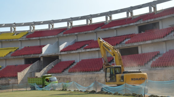 renovasi stadion jatidiri