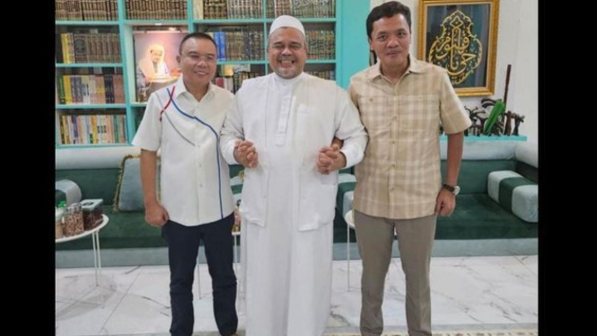 Sufmi Dasco Ahmad menemui Habib Rizieq