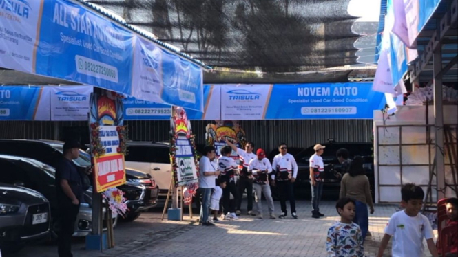 Trisula Car Central, Showoroom Mobil Bekas Terlengkap di Semarang