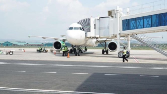 Maskapai uadara di Bandara Ahmad Yani Semarang