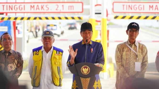 Presiden Jokowi meresmikan Tol Kartasura-Klaten