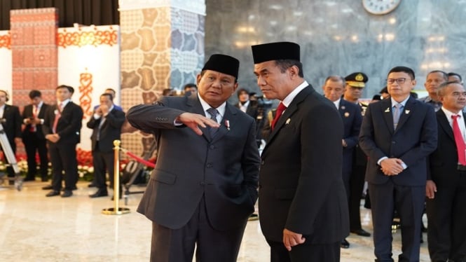 Presiden terpilih Prabowo Subianto bersama Mentan Amran