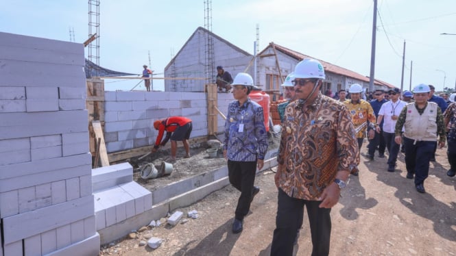 Pembangunan rumah sederhana dari PUPR untuk warga Pekalongan