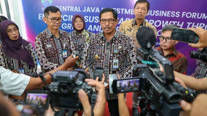 Pj Gubernur Jateng Nana Sudjana