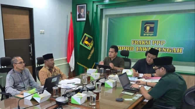 Guru Agama DPK Mengadu ke Fraksi PPP Jateng.