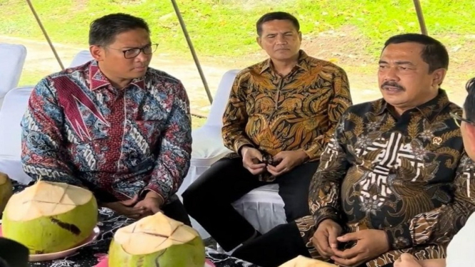 Wamentan Sudaryono bersama Menteri Imigrasi dan Pemasyarakatan